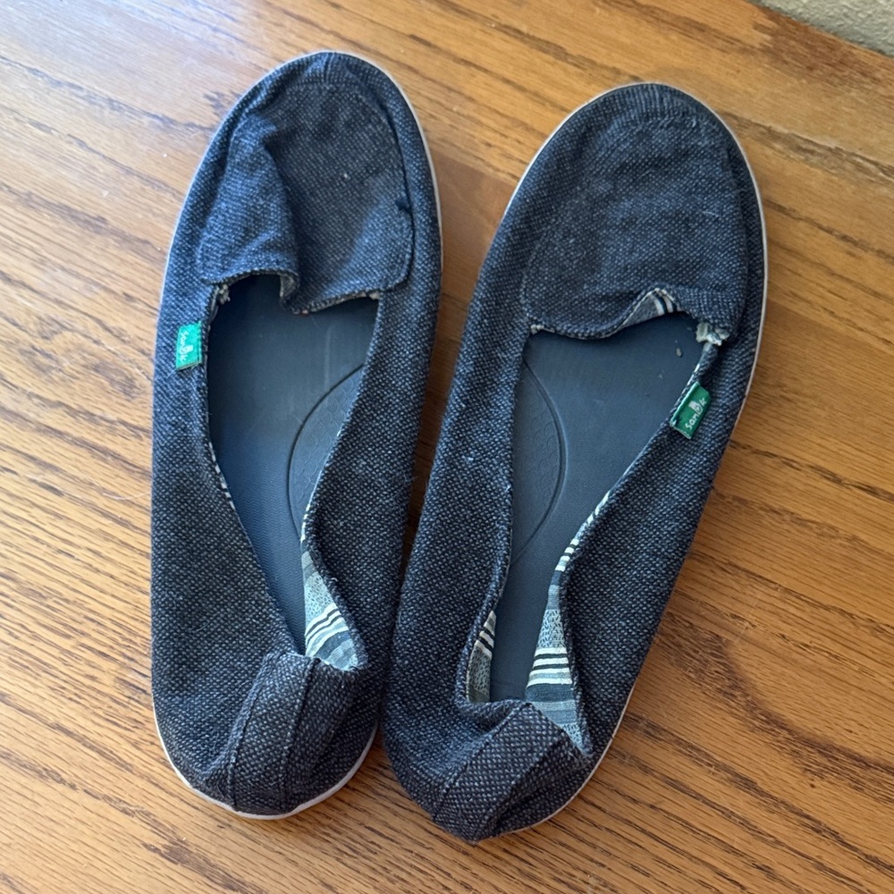 Black/heather style Slip-On Sanuk Canvas Shoes
